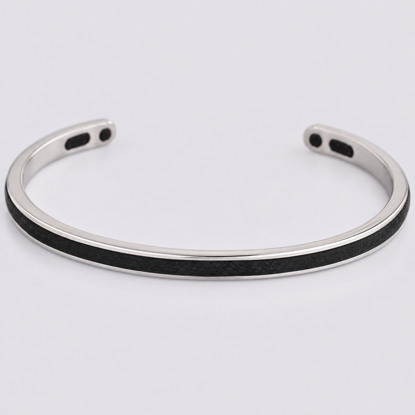 Bracelete rígido com cordão preto (PRÉ-ENCOMENDA)