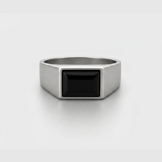 Anillo de Sello Cuadrado con Piedra Negra