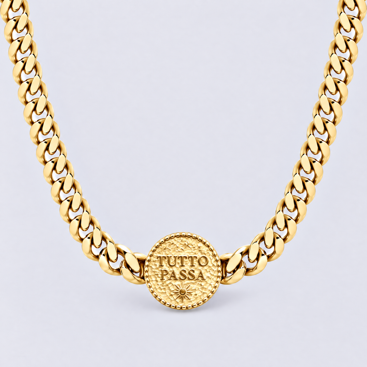 Gold Tutto Passa medallion necklace