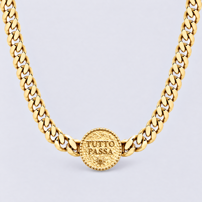 Gold Tutto Passa medallion necklace