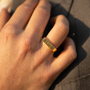 Anello Chevalier Quadrato Personalizzato Placcato in Oro